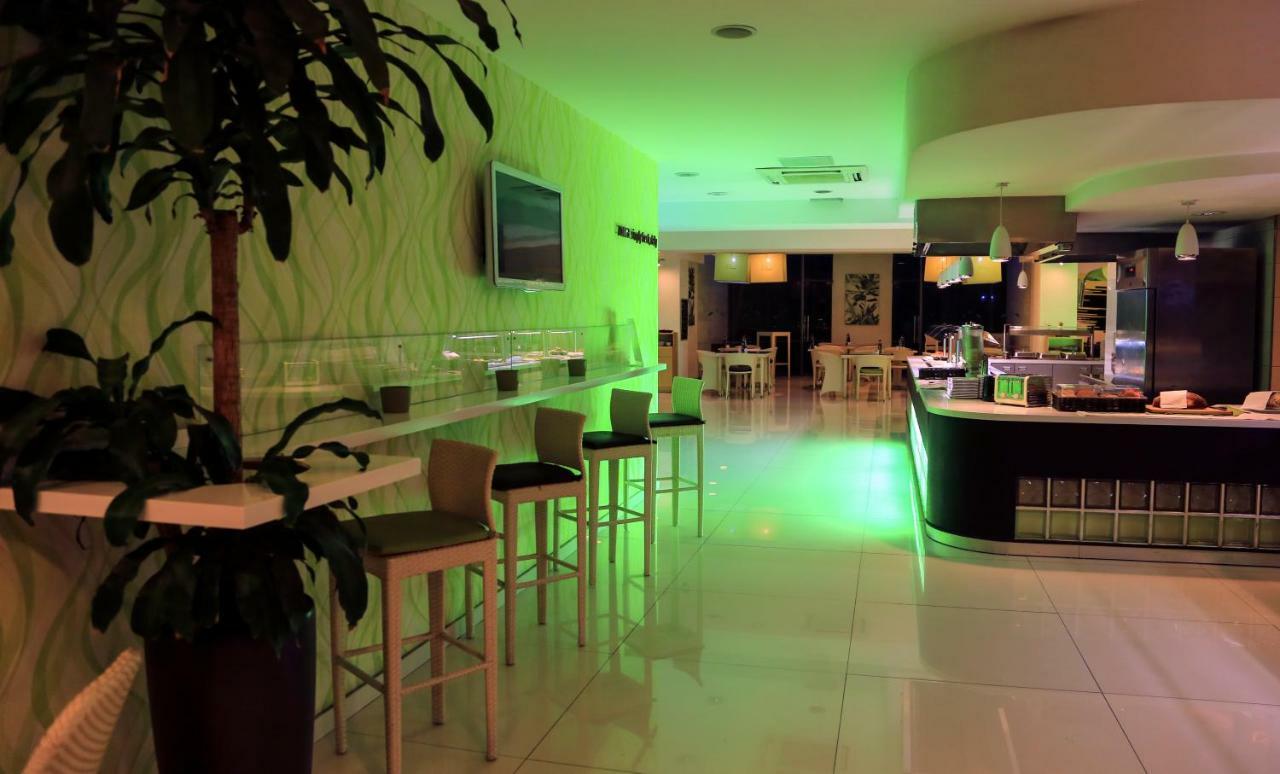 Labranda Rocca Nettuno Suites Sliema Ngoại thất bức ảnh