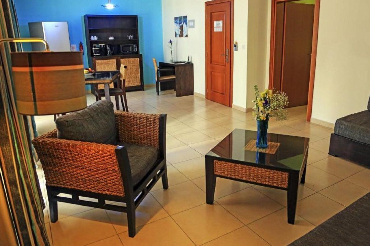 Labranda Rocca Nettuno Suites Sliema Ngoại thất bức ảnh